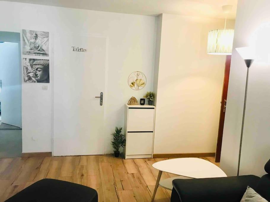 Disney Cosy Lounge Serris Ngoại thất bức ảnh